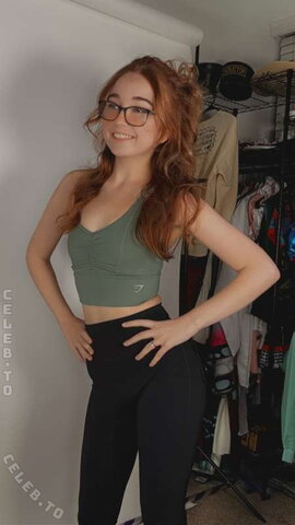 lyssaurora nude photo 27