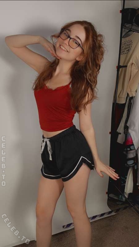 lyssaurora nude photo 13