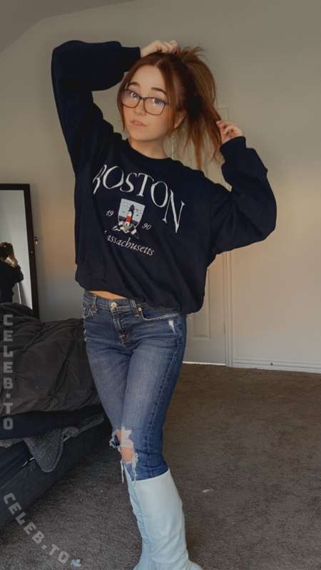 lyssaurora nude photo 26