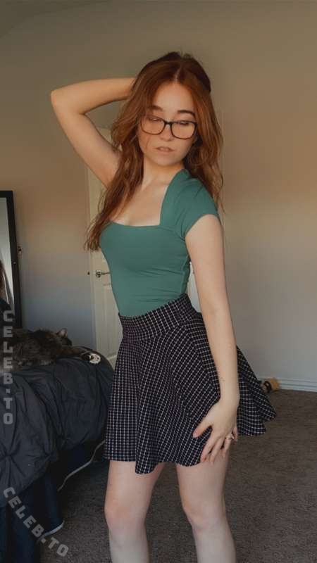 lyssaurora nude photo 9
