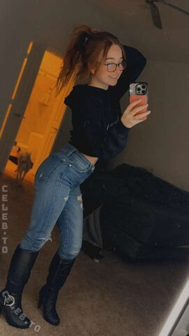 lyssaurora nude photo 63
