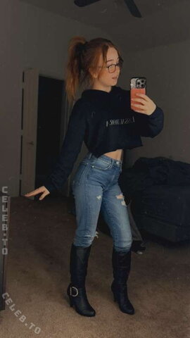 lyssaurora nude photo 46