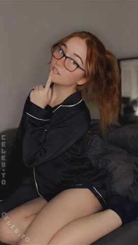 lyssaurora nude photo 21