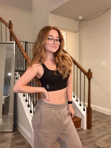 lyssaurora Hot (6 photos)