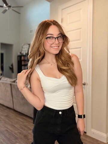 lyssaurora Hot (6 photos)