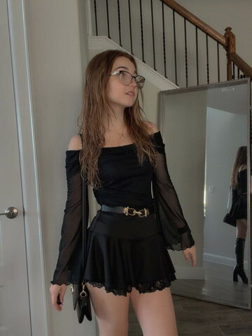 lyssaurora nude photo 29