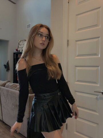 lyssaurora nude photo 20
