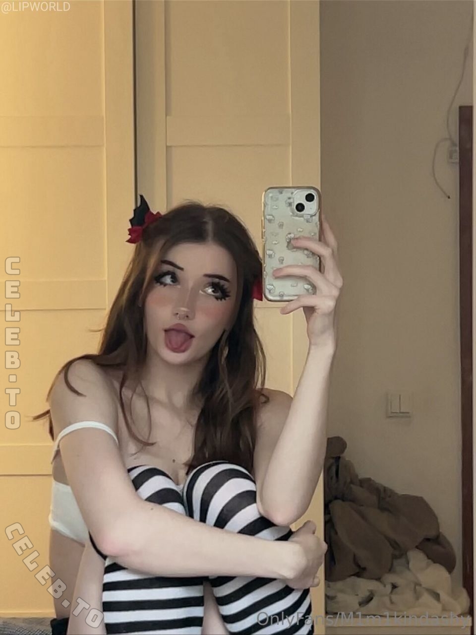 m1m1kindashy nude photo 7