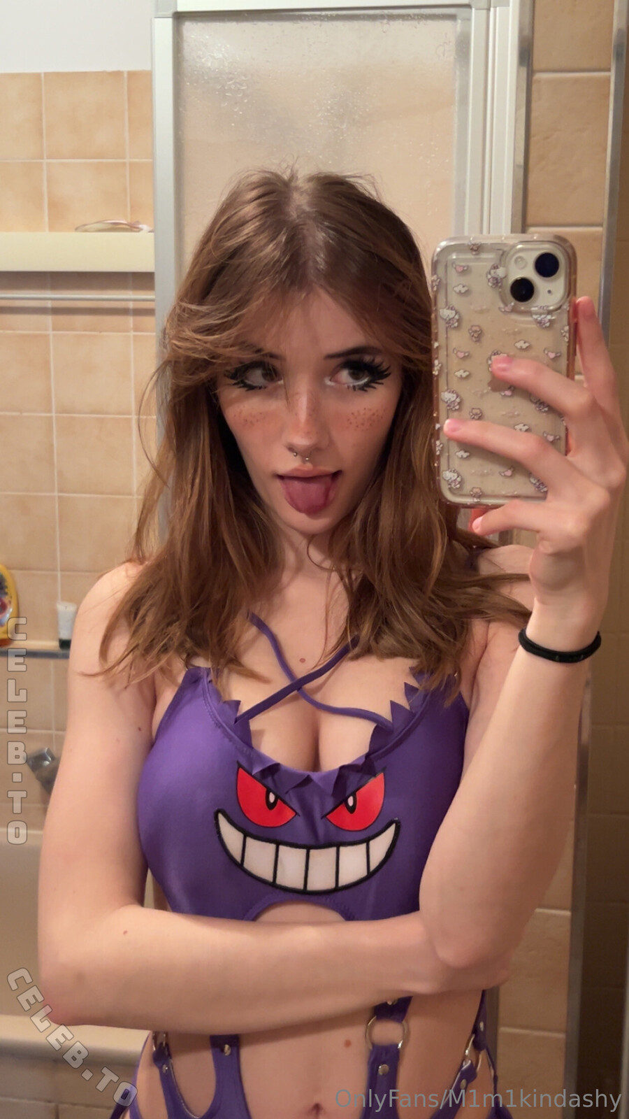 m1m1kindashy nude photo 2