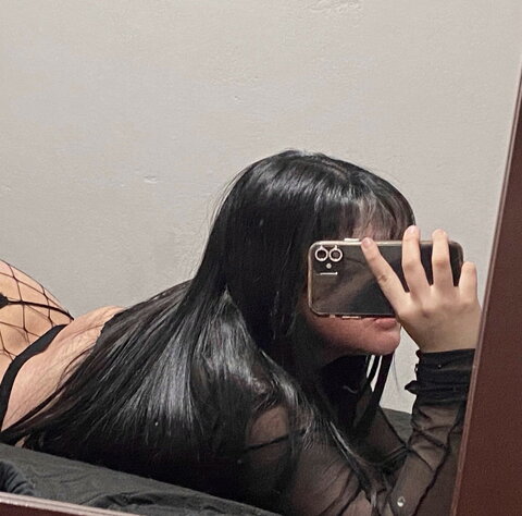 Mabottc nude photo 10