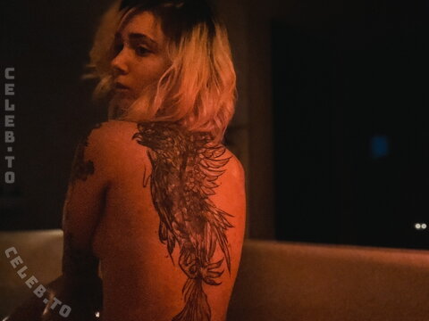 MaceZayuri nude photo 161