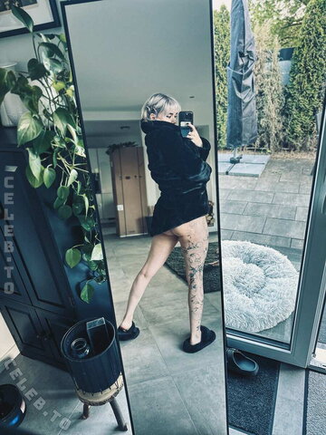 MaceZayuri nude photo 203