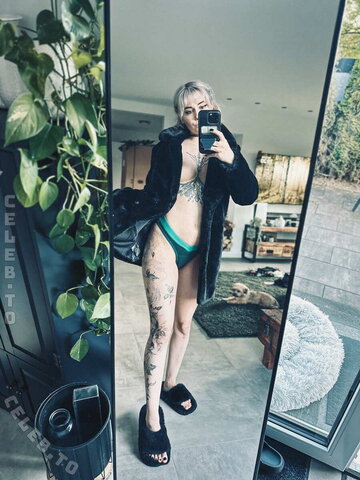 MaceZayuri nude photo 206