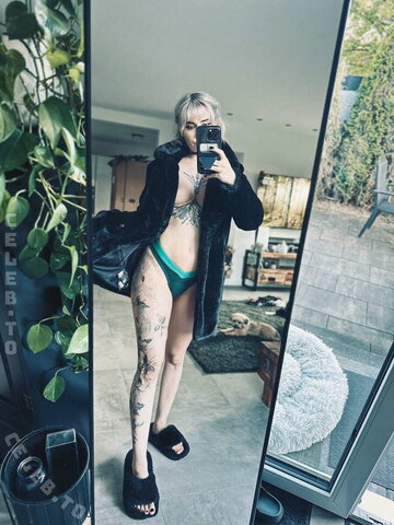 MaceZayuri nude photo 207