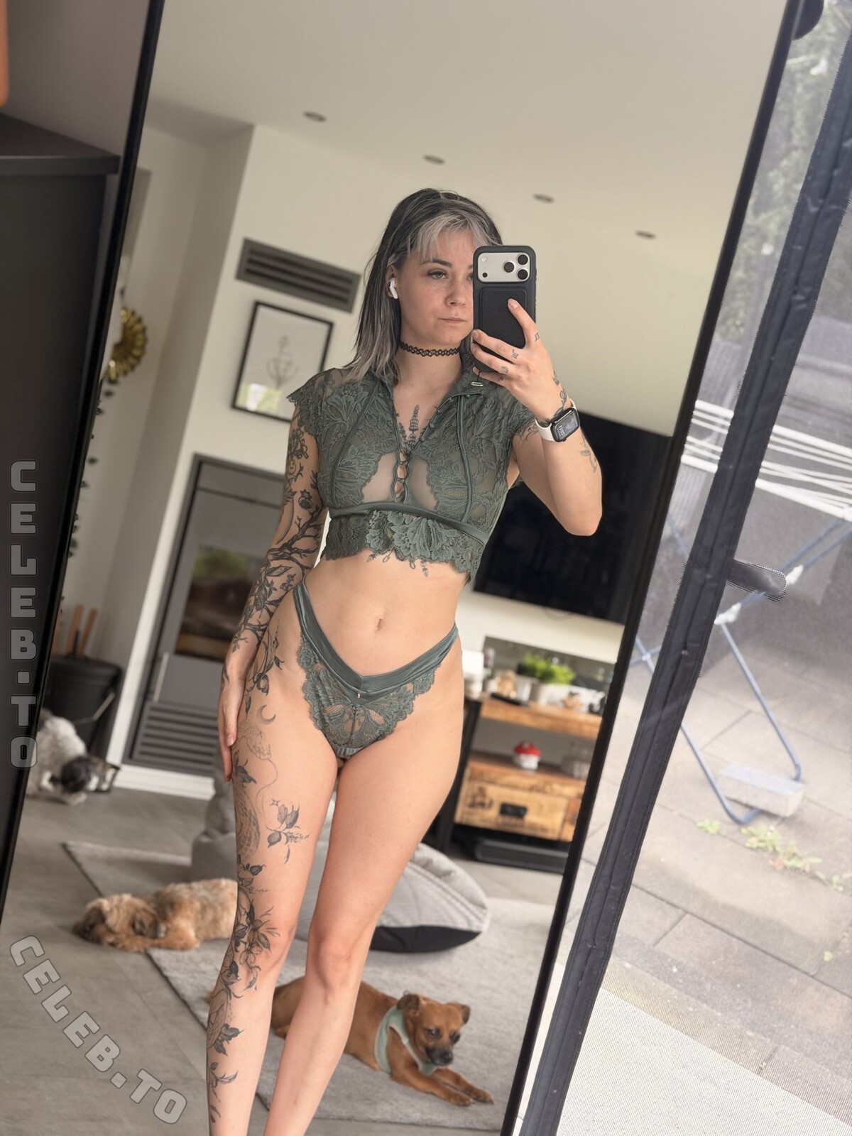 MaceZayuri nude photo 6