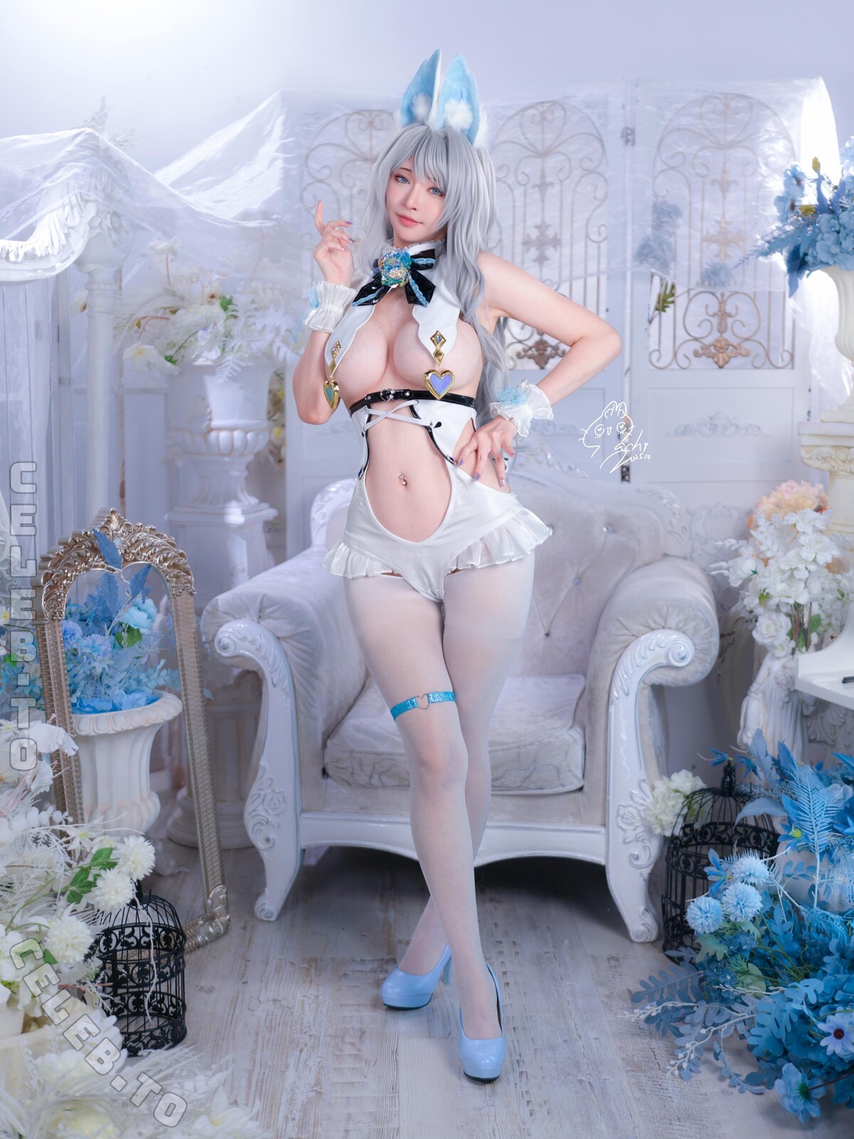 Machi nude photo 14