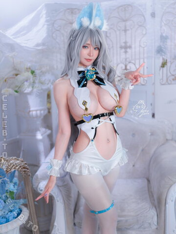 Machi nude photo 76