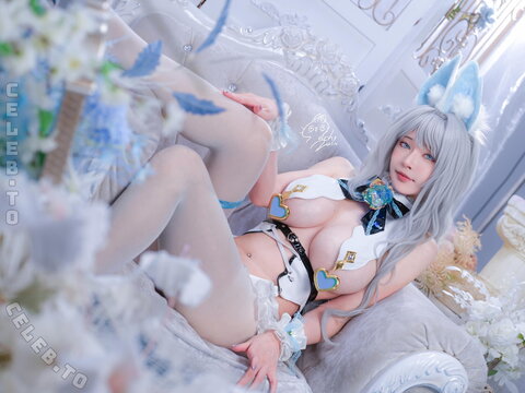 Machi nude photo 63