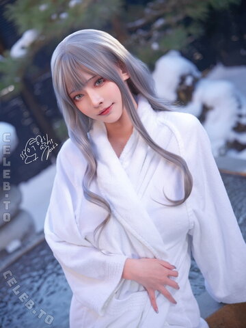 Machi nude photo 76