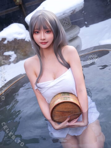 Machi nude photo 46