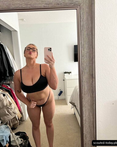 Macie Wade nude photo 30