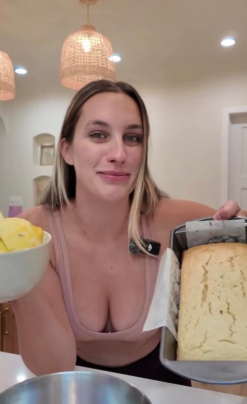 Mackenzie Lee nude photo 26