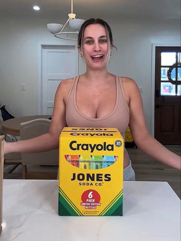Mackenzie Lee nude photo 30