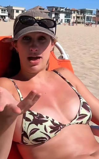 Mackenzie Lee nude photo 40