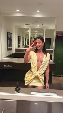 Mackenzie Vassallo nude