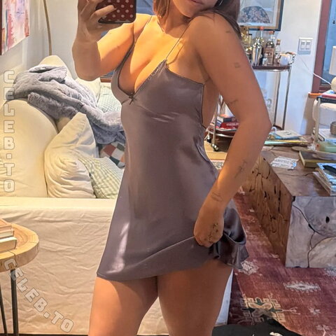 Mackenzie Ziegler nude photo 24