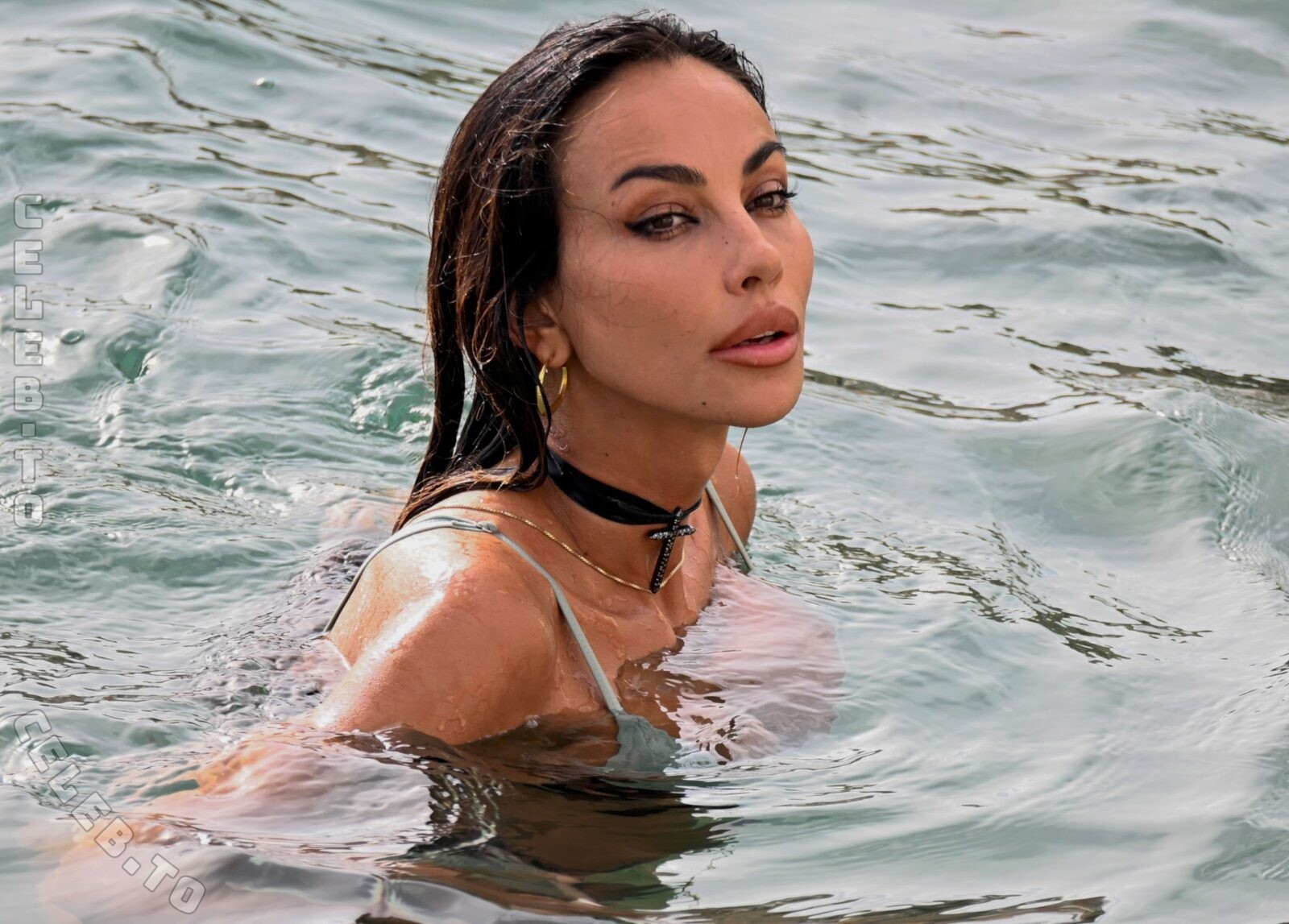 Madalina Diana Ghenea nude photo 5