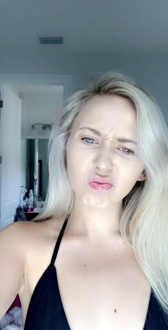 Maddi Megan nude photo 8