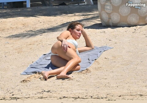 Made in Chelsea nude photo 20