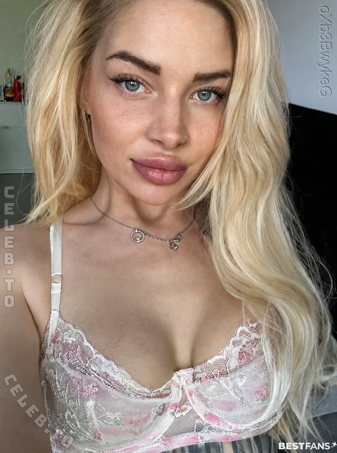 Madeleine smdt nude photo 1