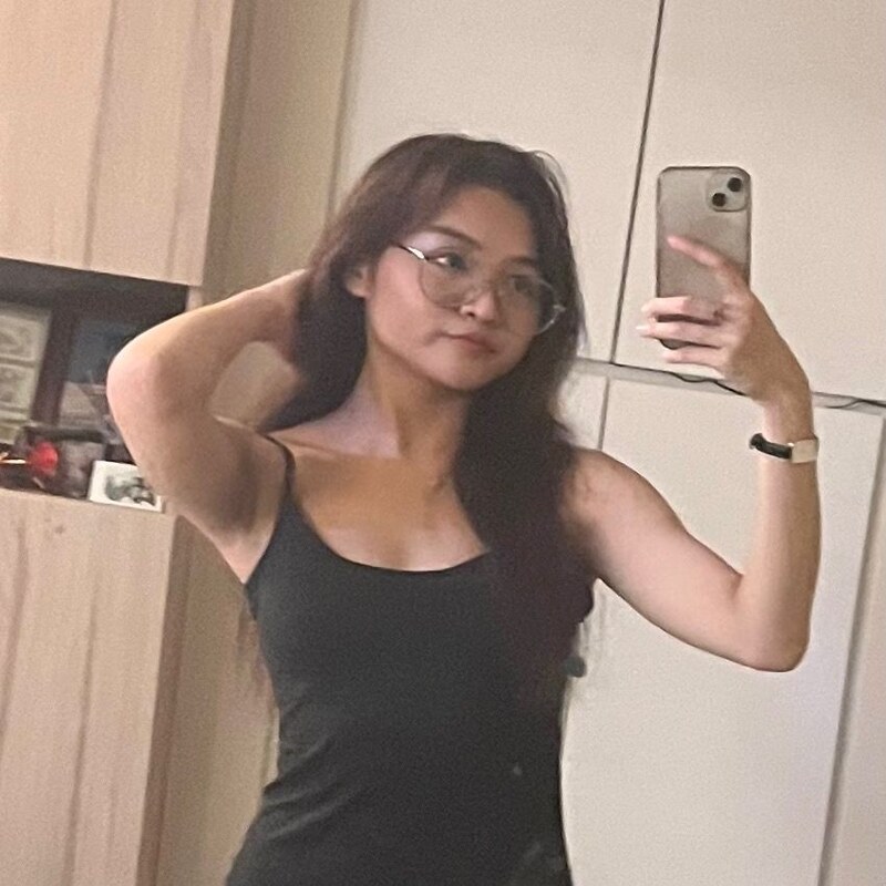 Madeline Ng nude photo 2