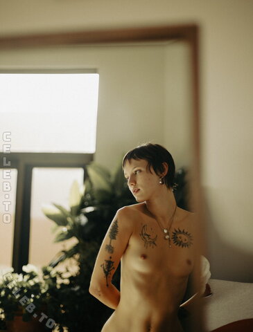 Madeline The Muse nude photo 29