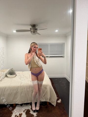 Madi Ruve nude photo 6