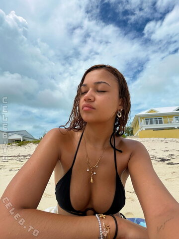 Madison Bailey New (8 photos)