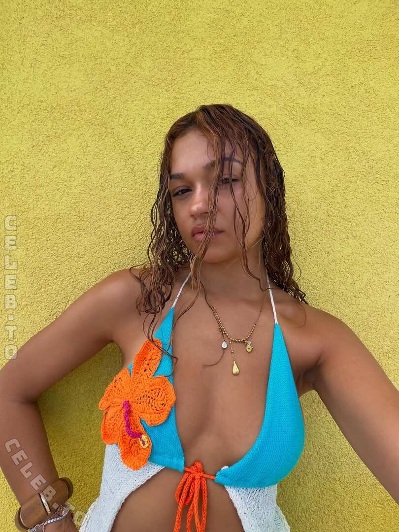 Madison Bailey nude photo 1