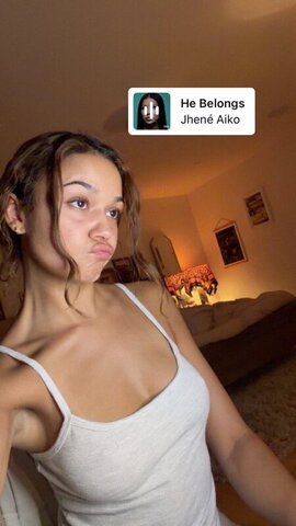 Madison Bailey Sexy (1 photo)