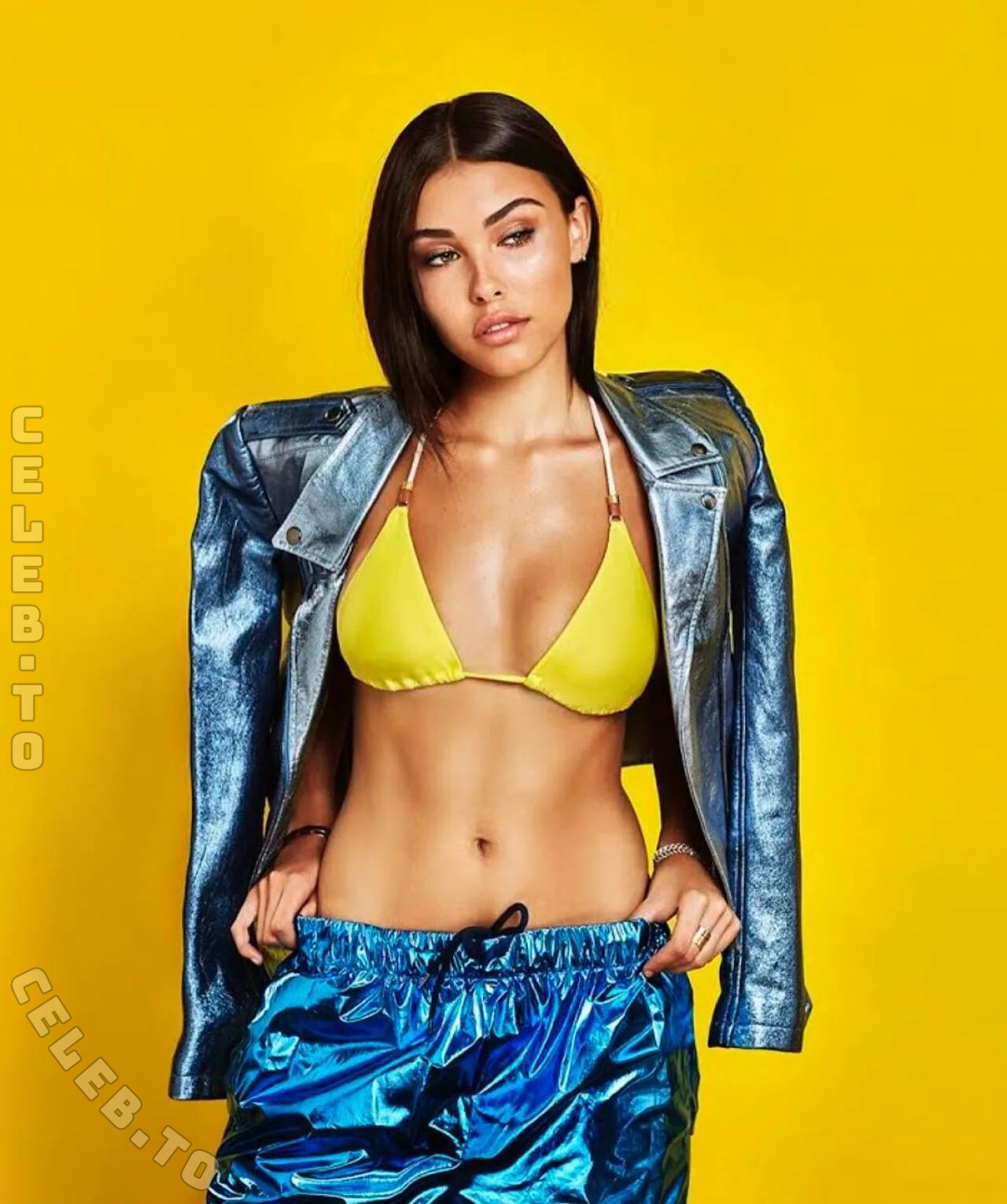 Madison Beer nude photo 2