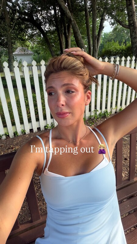 Madison Humphrey nude photo 3
