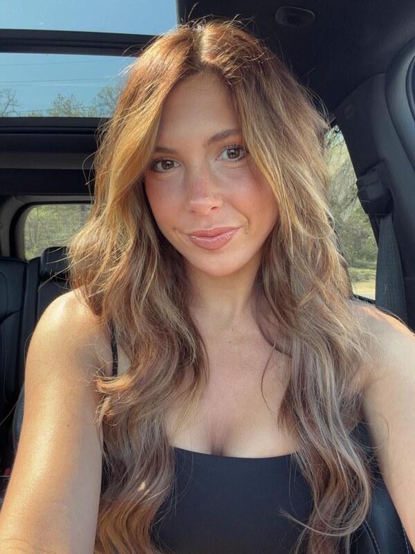 Madison Humphrey nude photo 5