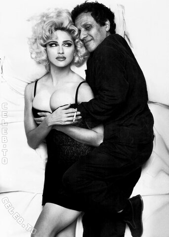 Madonna nude photo 81