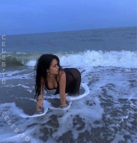 Maggie Lindemann photo 5