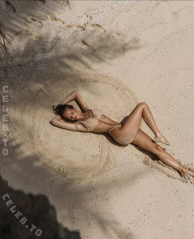 Magui Corceiro nude photo 9
