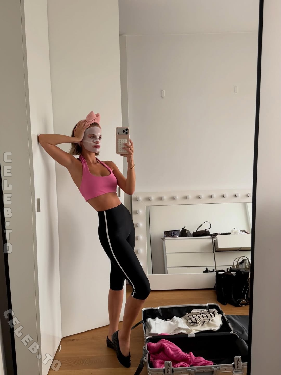 Magui Corceiro nude photo 3