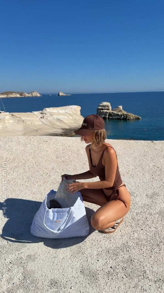 Magui Corceiro nude photo 8