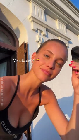 Magui Corceiro nude photo 6