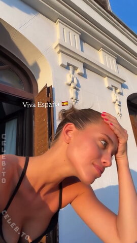 Magui Corceiro nude photo 2